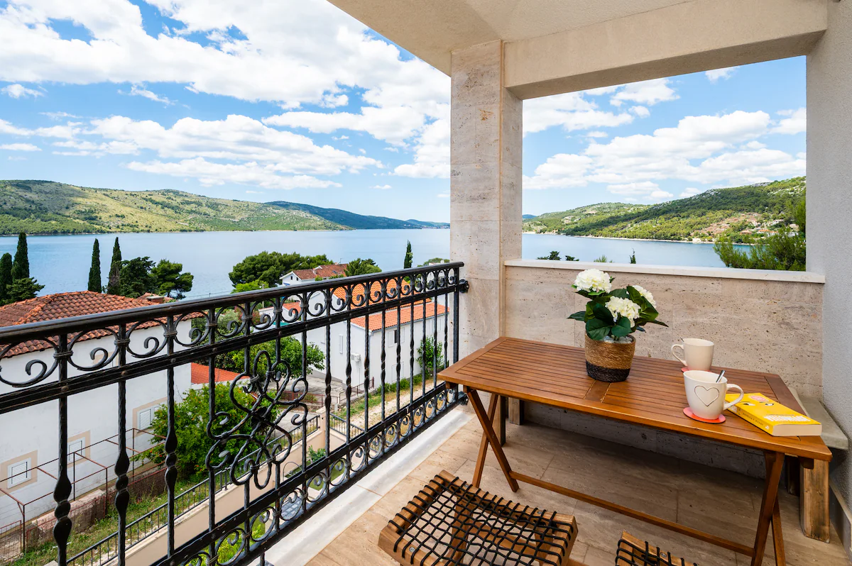 Adriatic Sea Views & Coastal Serenity